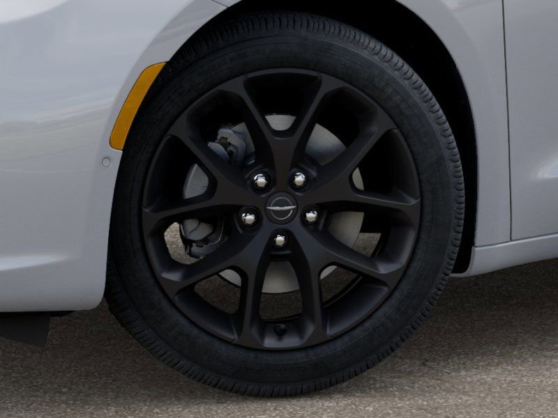 New 2026 Chrysler Pacifica Limited w/ S Appearance Package image 8