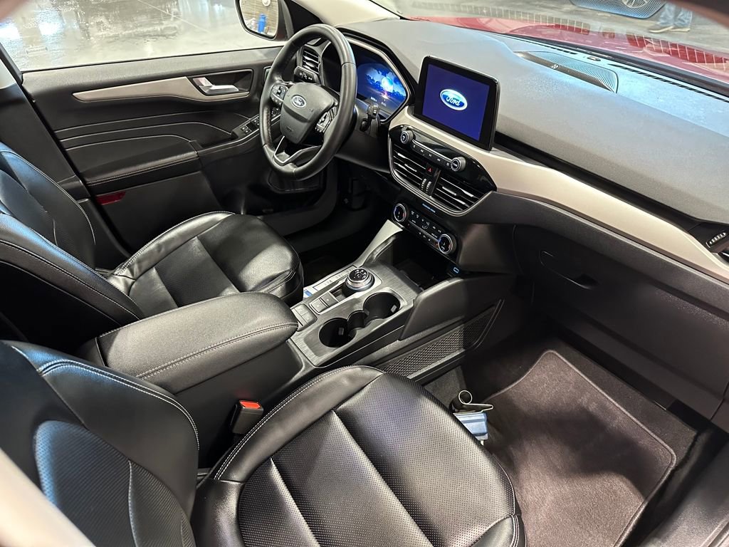 Used 2022 Ford Escape SEL w/ Technology Package image 34