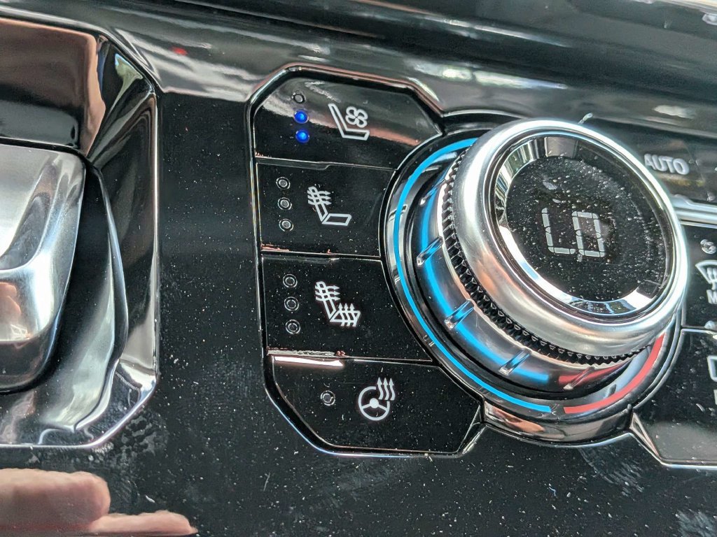 New 2026 GMC Sierra 1500 Denali AWD/4WD image 24