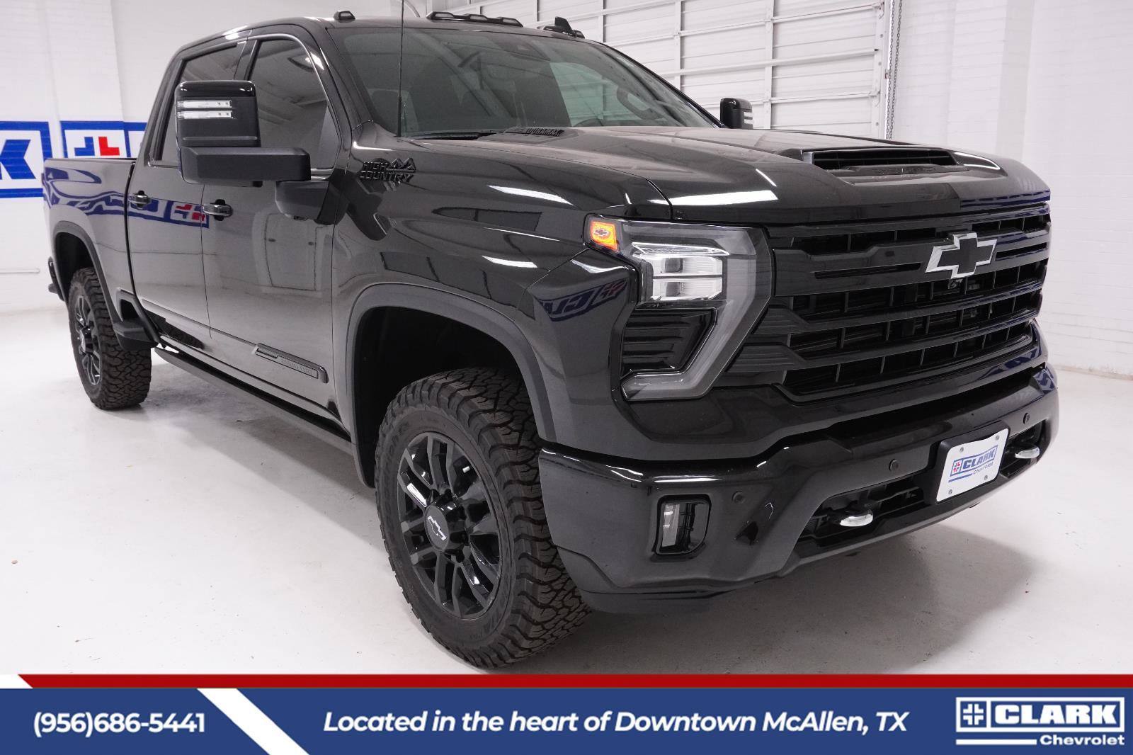 New 2026 Chevrolet Silverado 2500 High Country w/ High Country Premium Package image 3