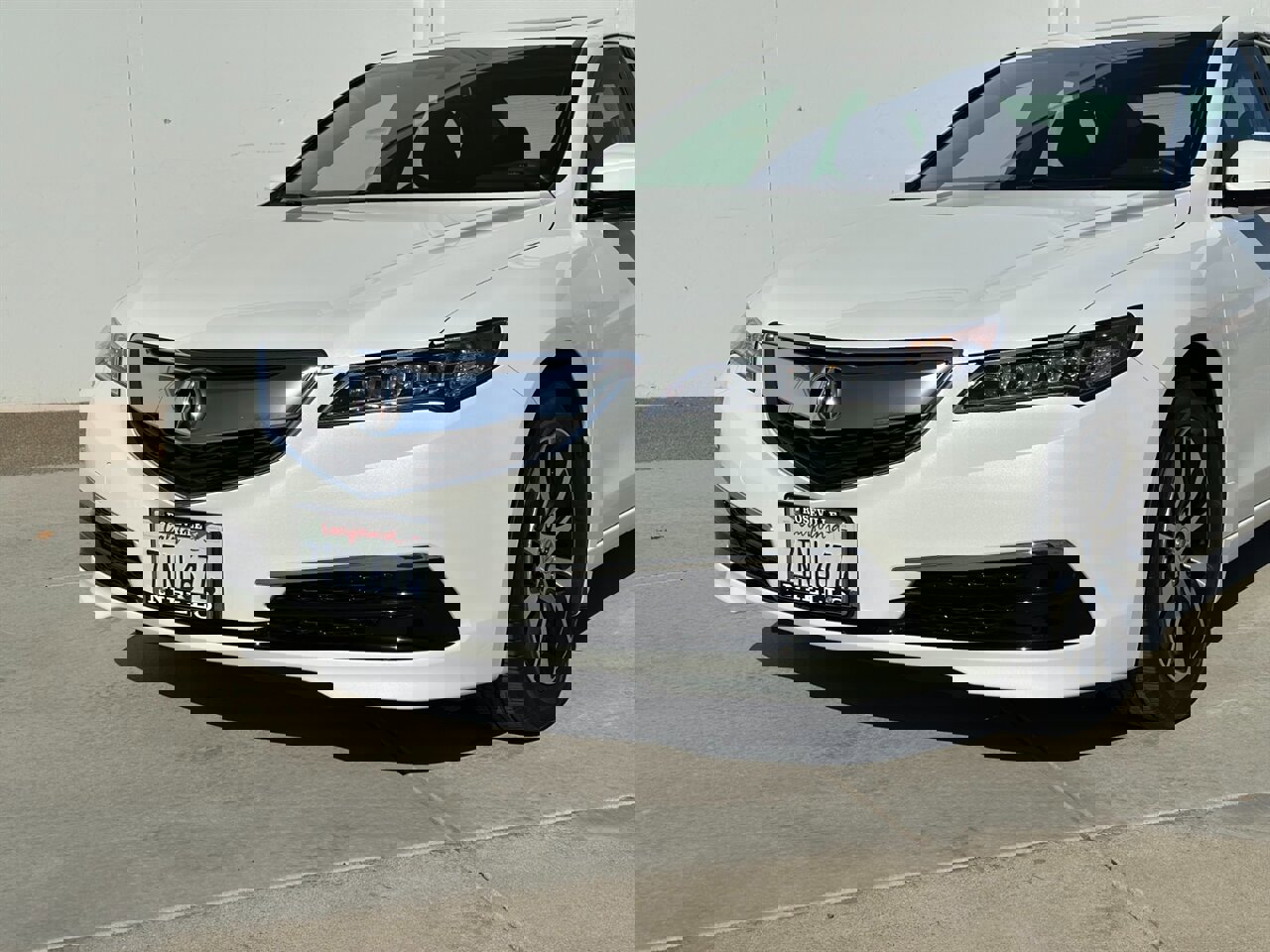 Used 2017 Acura TLX image 9