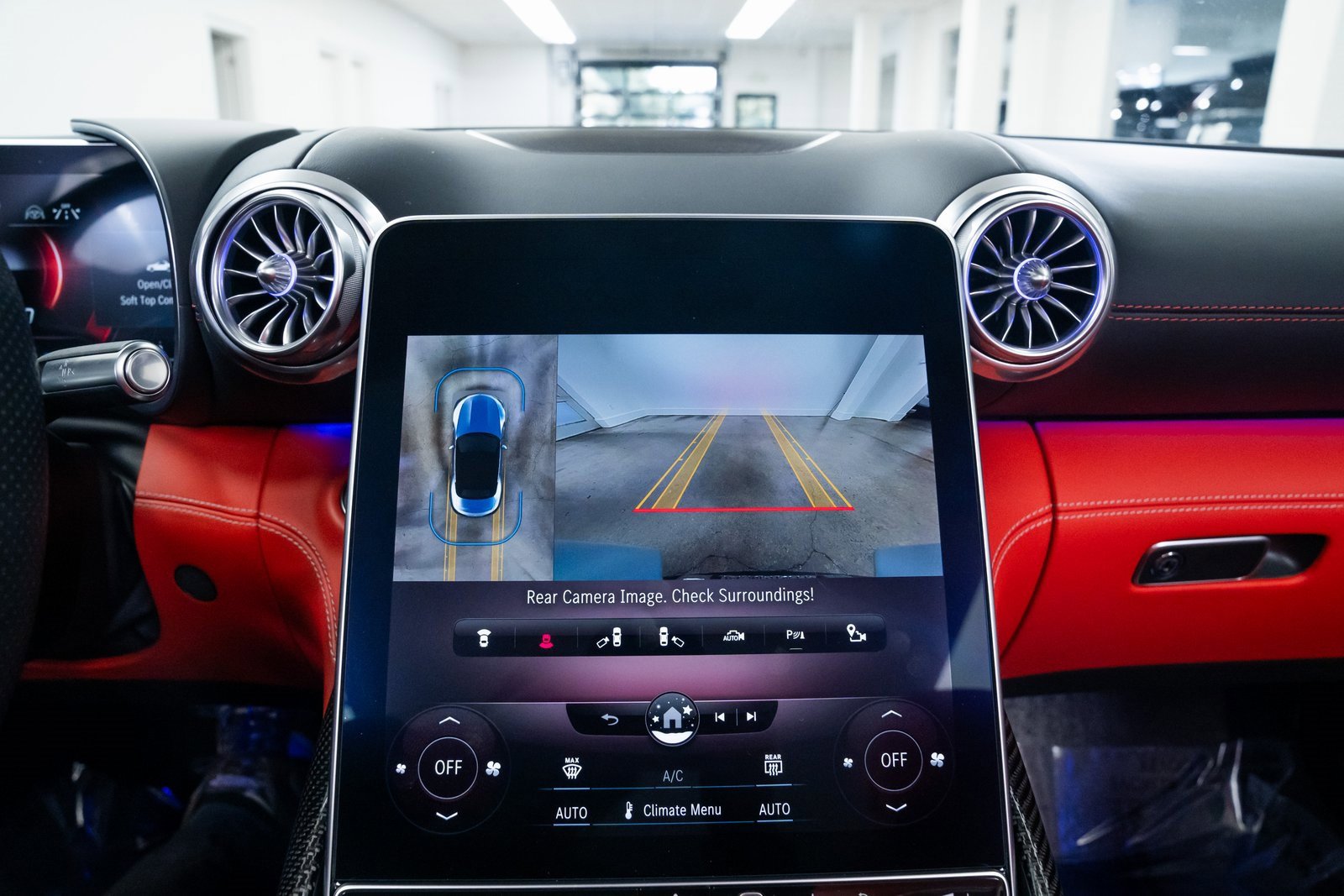 Used 2022 Mercedes-Benz SL 63 AMG 4MATIC image 15