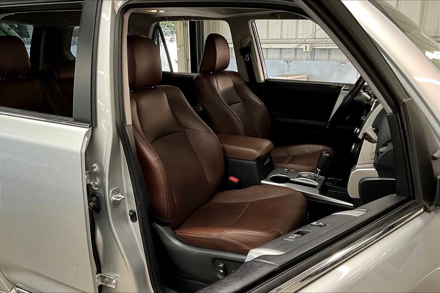 Used 2023 Toyota 4Runner Limited image 10