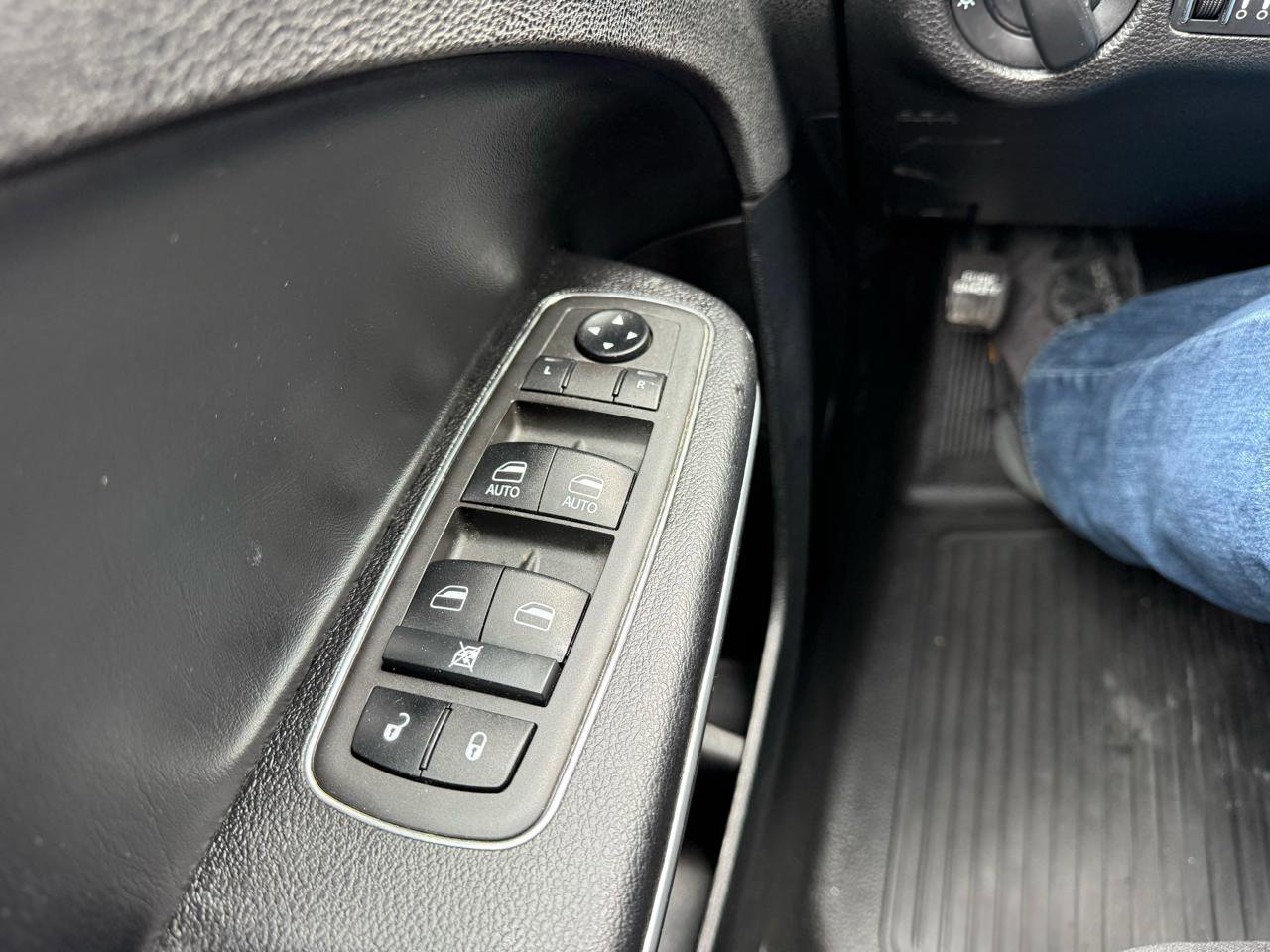 Used 2021 Dodge Charger Police image 30