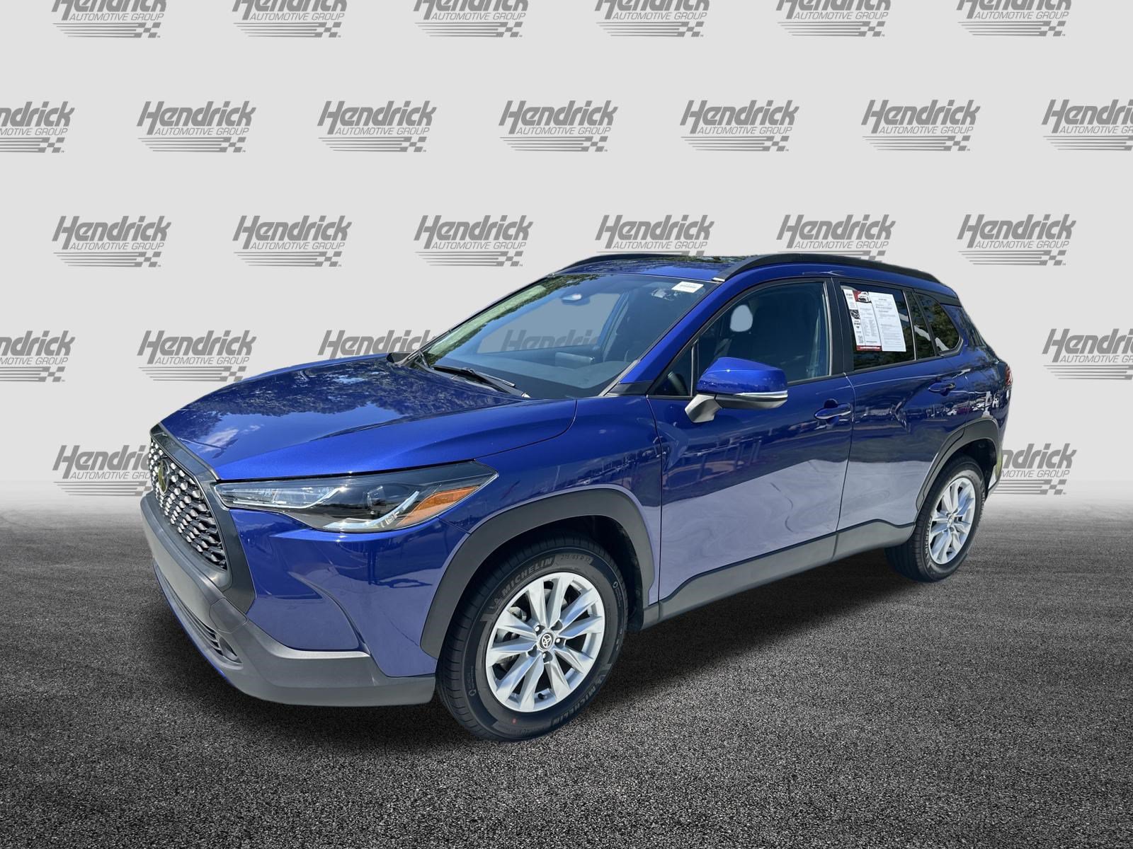 Certified 2023 Toyota Corolla Cross LE w/ Moonroof Package FWD image 5