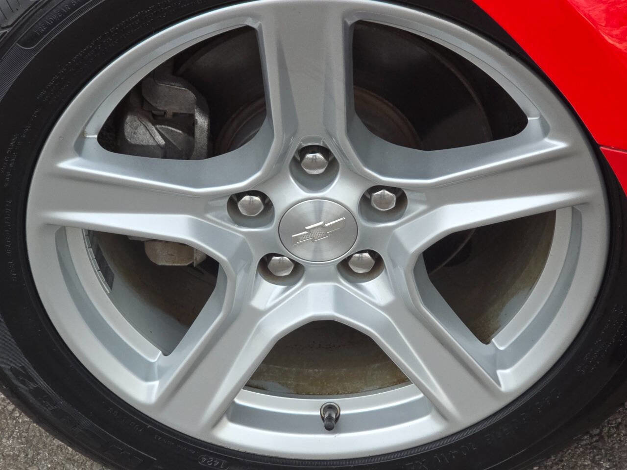 Used 2019 Chevrolet Camaro LT image 10