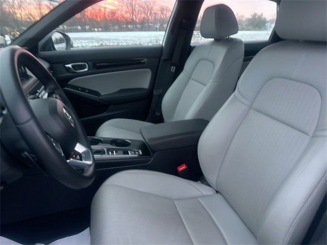 Certified 2025 Honda Civic Sport Touring image 18