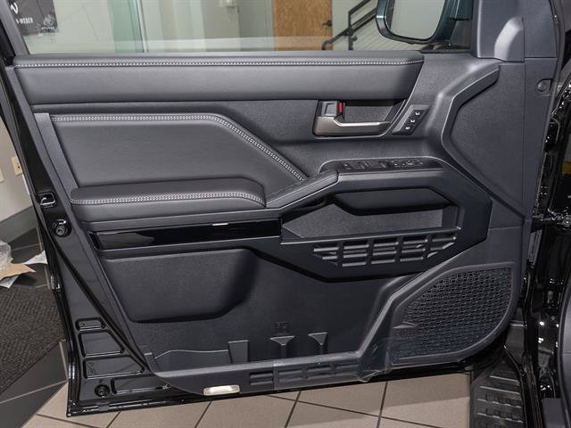 New 2026 Toyota 4Runner Limited AWD/4WD image 10