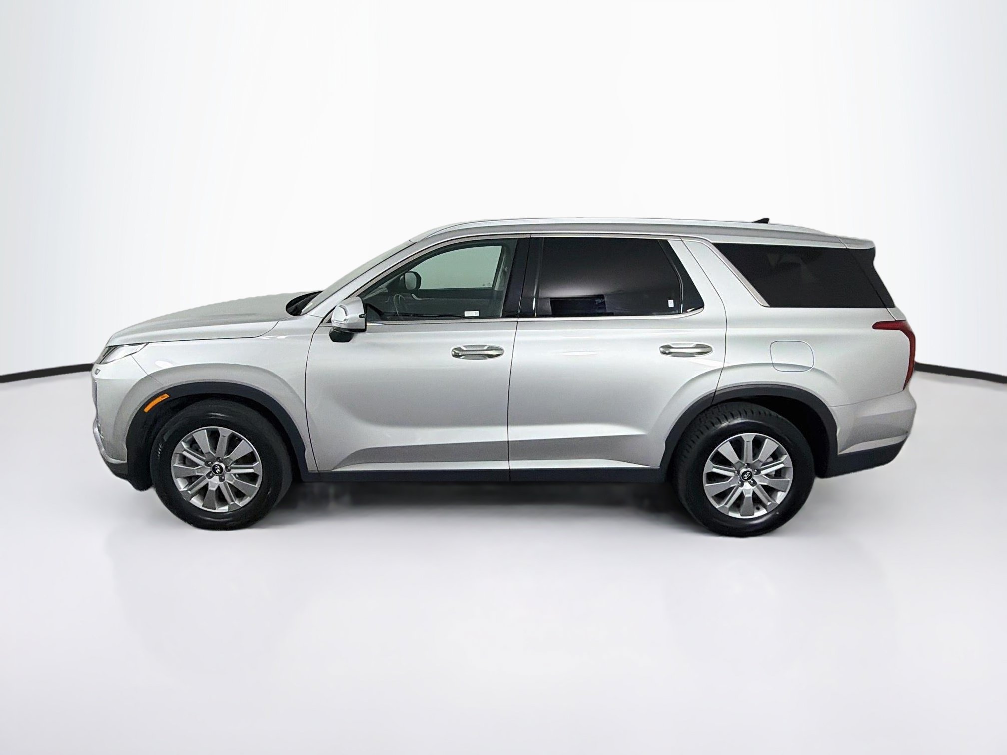 Used 2025 Hyundai Palisade SEL FWD image 4