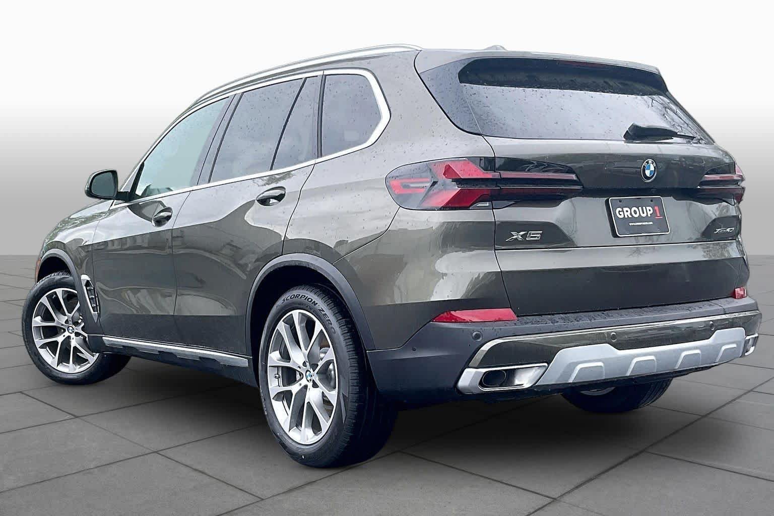 Used 2026 BMW X5 xDrive40i w/ Off-Road Package AWD/4WD image 12