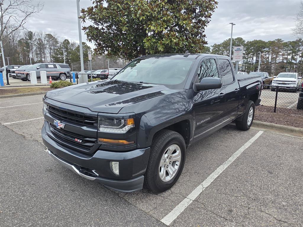 Used 2017 Chevrolet Silverado 1500 LT w/ All Star Edition image 17