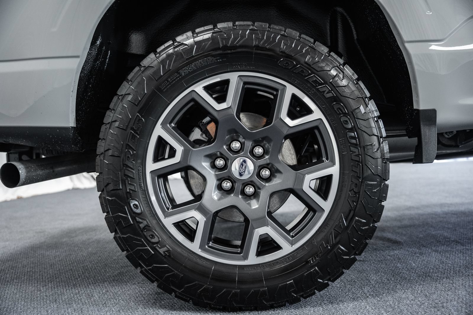 Used 2024 Ford F150 STX AWD/4WD image 23