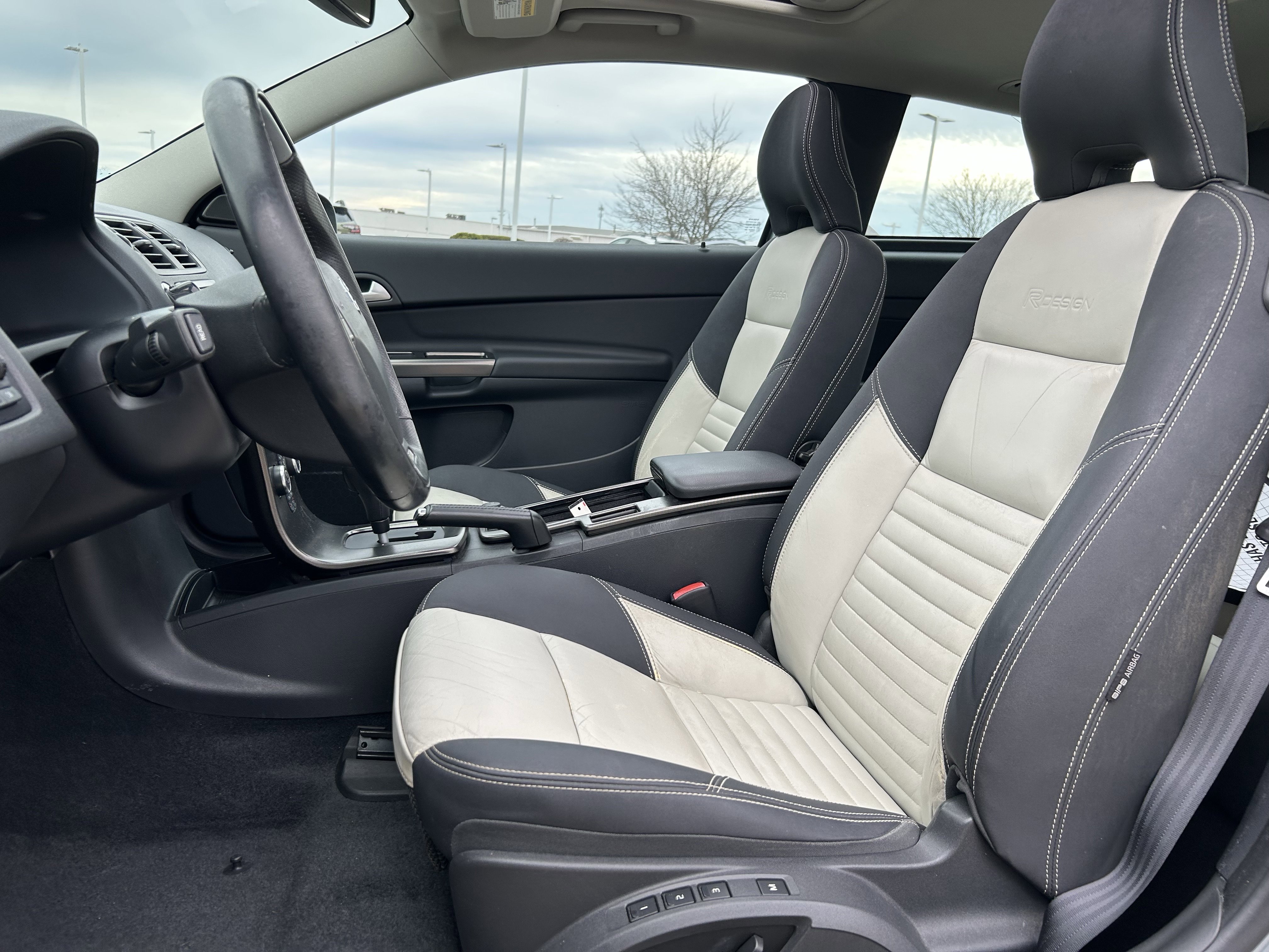 Used 2013 Volvo C30 image 21