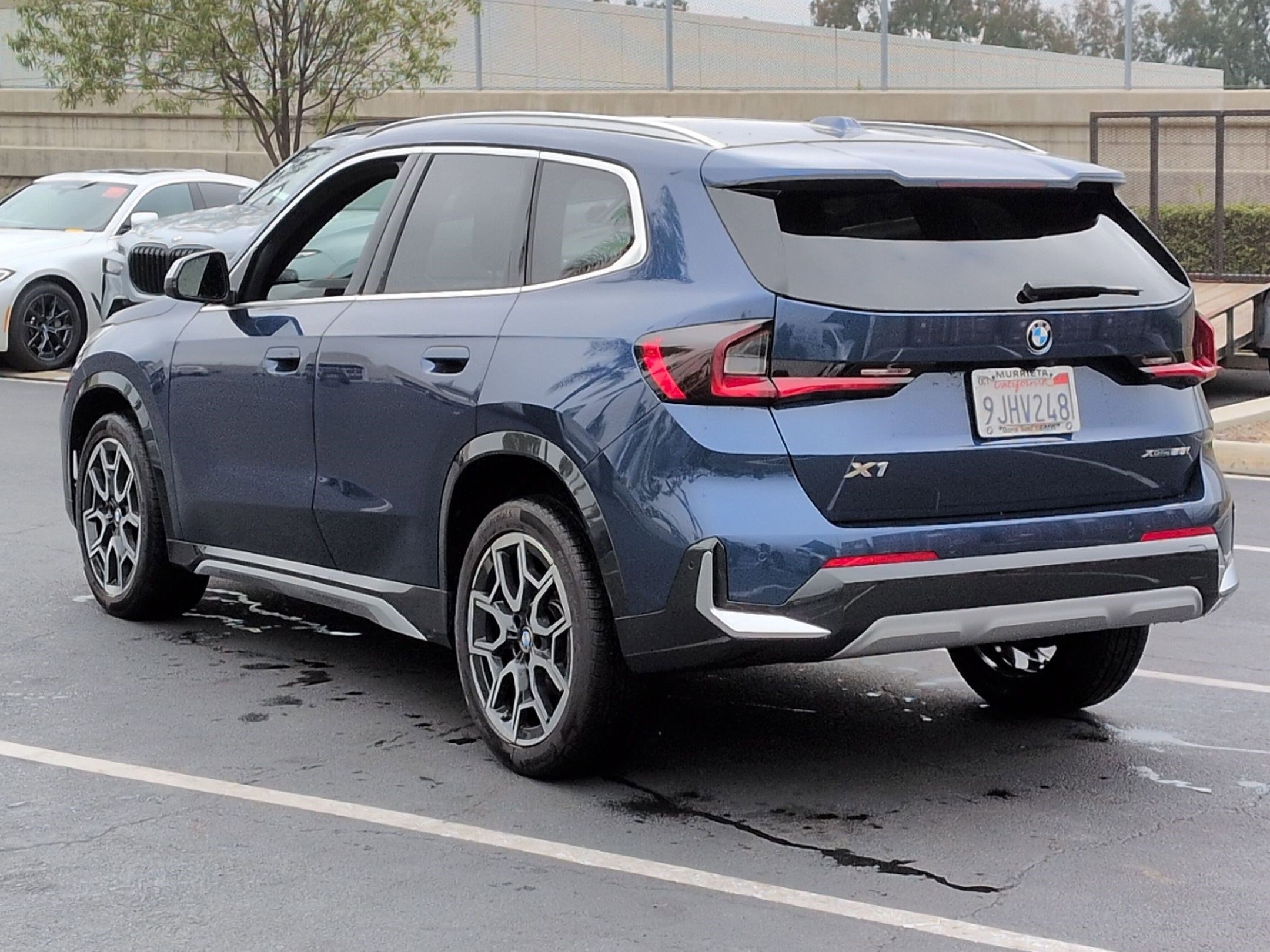 Used 2023 BMW X1 xDrive28i w/ Premium Package AWD/4WD image 8