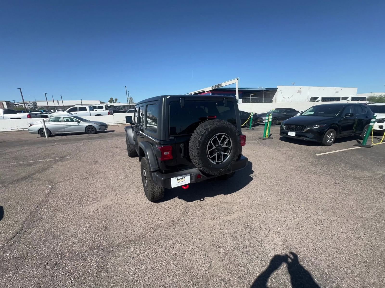 Used 2025 Jeep Wrangler Unlimited Rubicon image 16