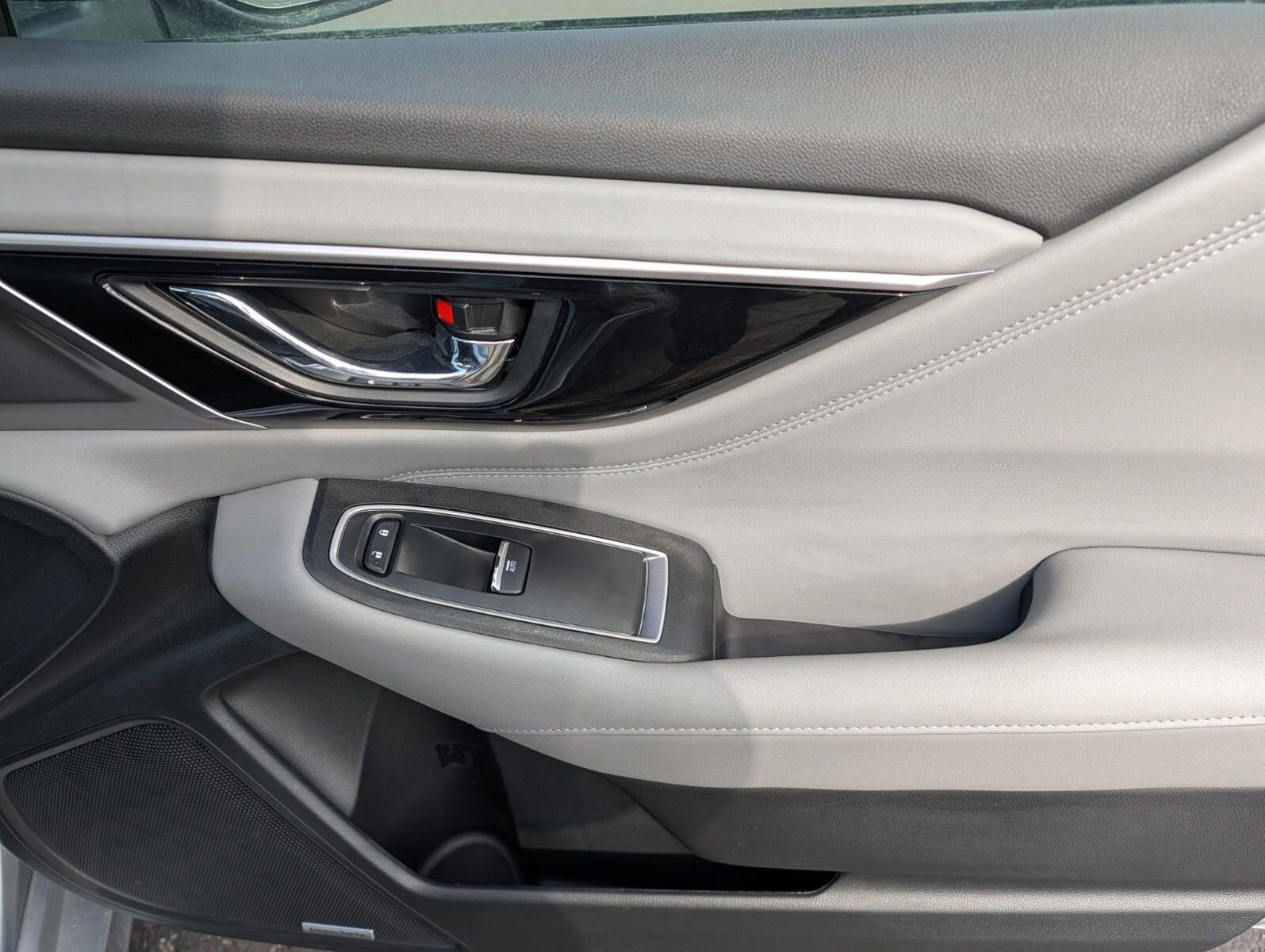 Used 2025 Subaru Legacy Limited image 25