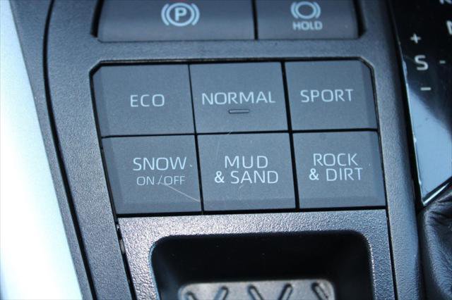 Certified 2024 Toyota RAV4 LE image 20