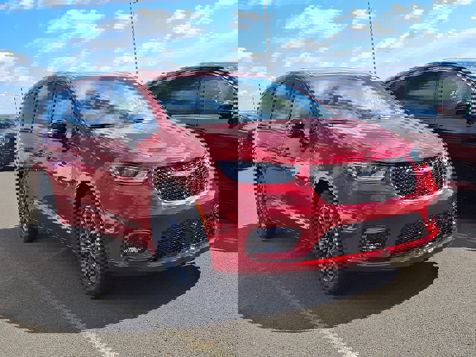 New 2026 Chrysler Pacifica Select