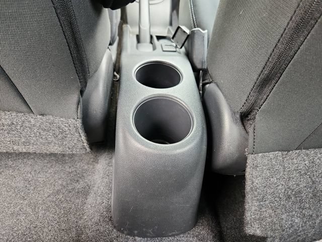 Used 2015 Nissan Versa Note SV FWD image 19