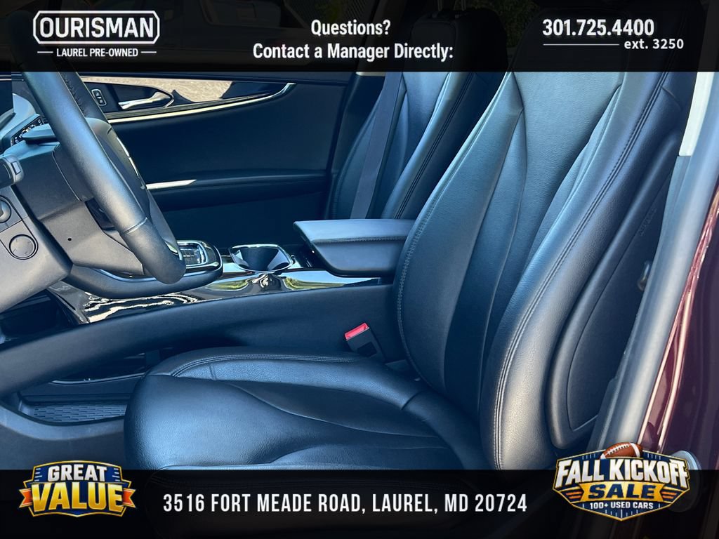 Used 2023 Lincoln Nautilus AWD w/ Premium Package image 6