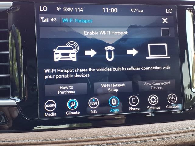 Used 2020 Chrysler Pacifica Limited w/ Advanced Safetytec Group FWD image 24