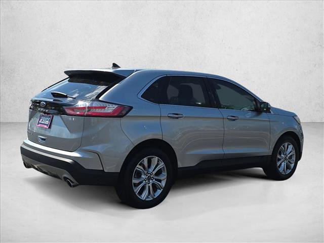 Used 2021 Ford Edge Titanium image 5