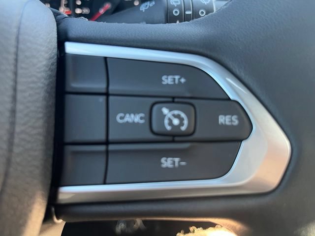 New 2026 Jeep Compass Latitude AWD/4WD image 14