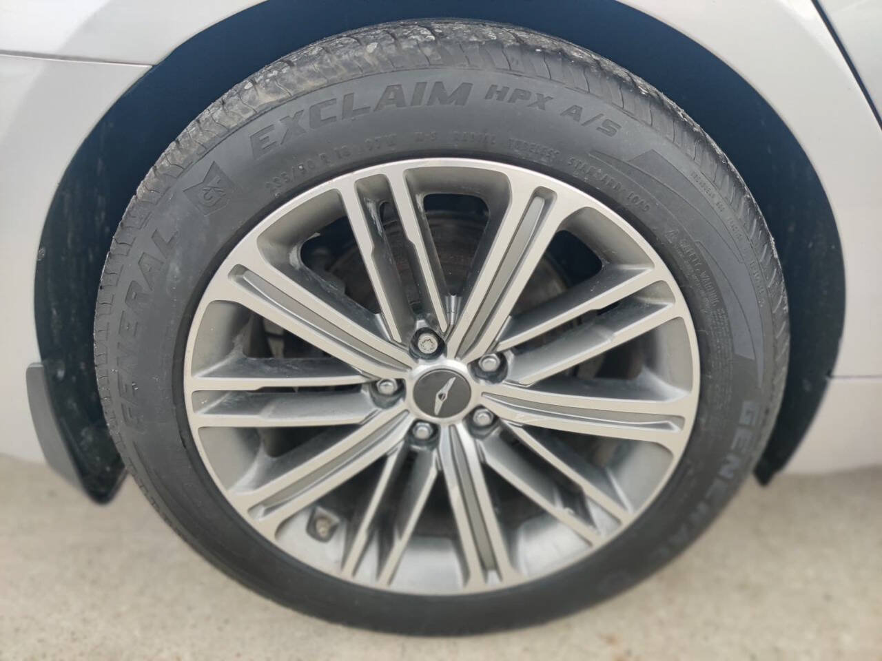 Used 2018 Genesis G80 3.8 w/ Option Group 03 AWD/4WD image 27