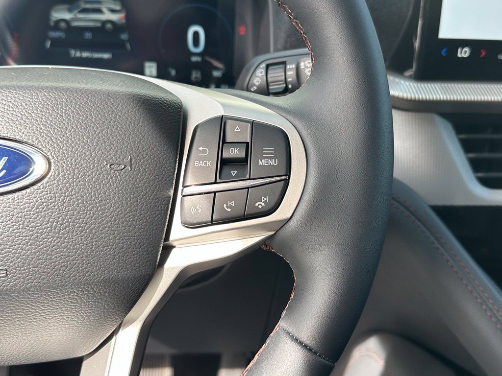 New 2026 Ford Explorer Active AWD/4WD image 10