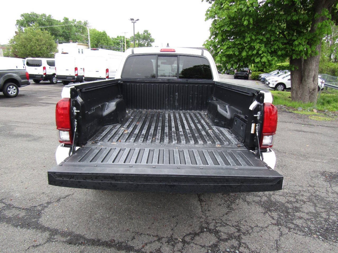 Used 2021 Toyota Tacoma SR RWD image 23