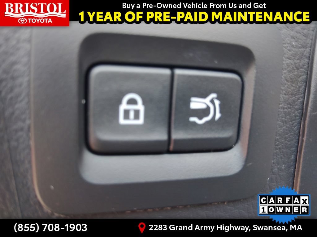 Used 2025 MAZDA CX-50 AWD 2.5 S w/ Premium Package image 35