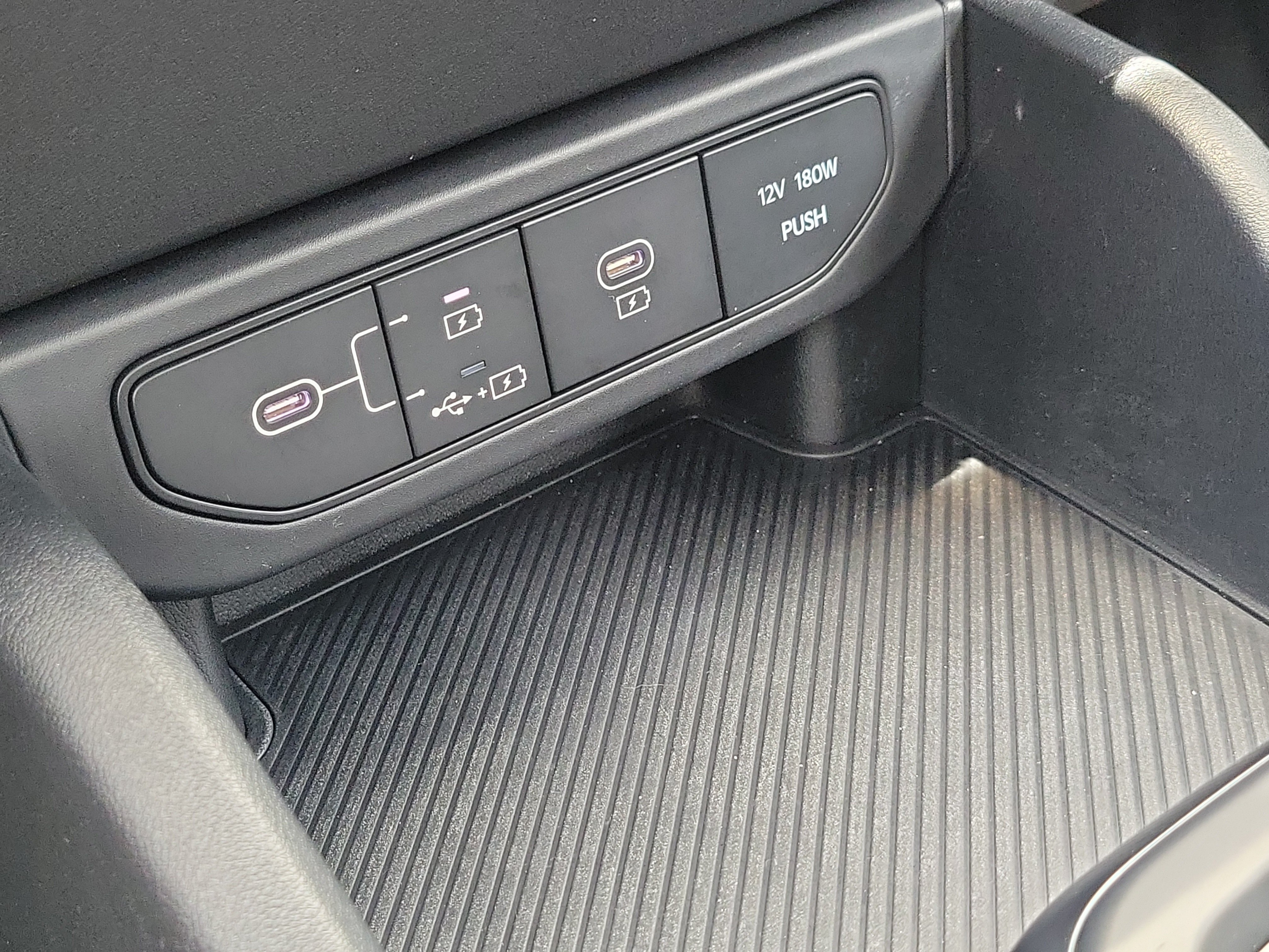 Used 2025 Kia K4 FWD image 26