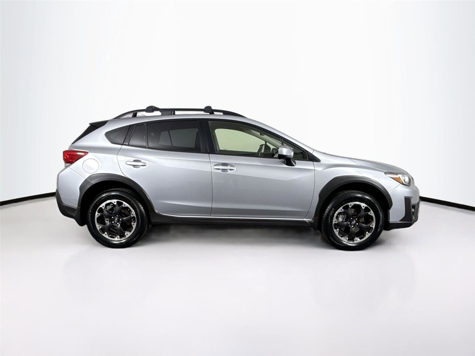 Used 2023 Subaru Crosstrek 2.0i Premium w/ Popular Package #4 image 5