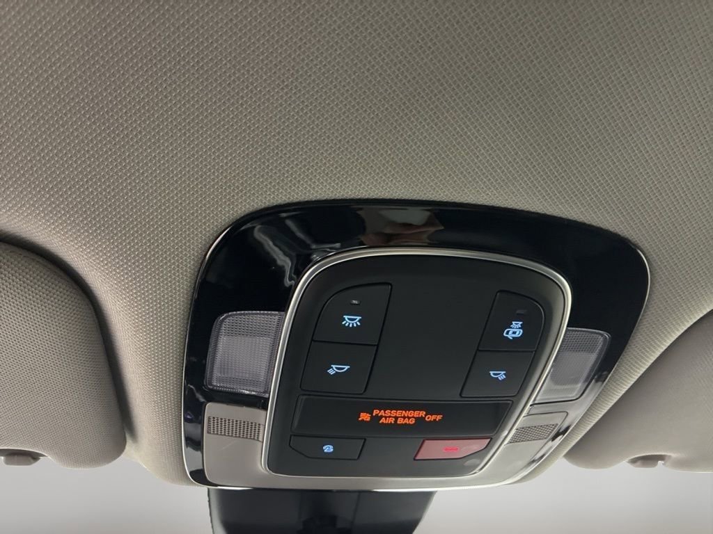 Used 2022 Hyundai Santa Fe SEL image 27