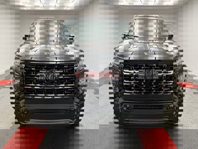 New 2025 GMC Canyon AT4 w/ AT4X Package image 2