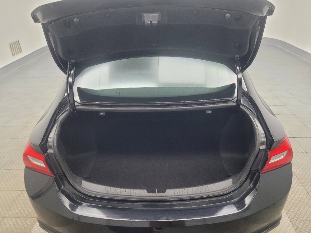 Used 2018 Chevrolet Malibu LT FWD image 29