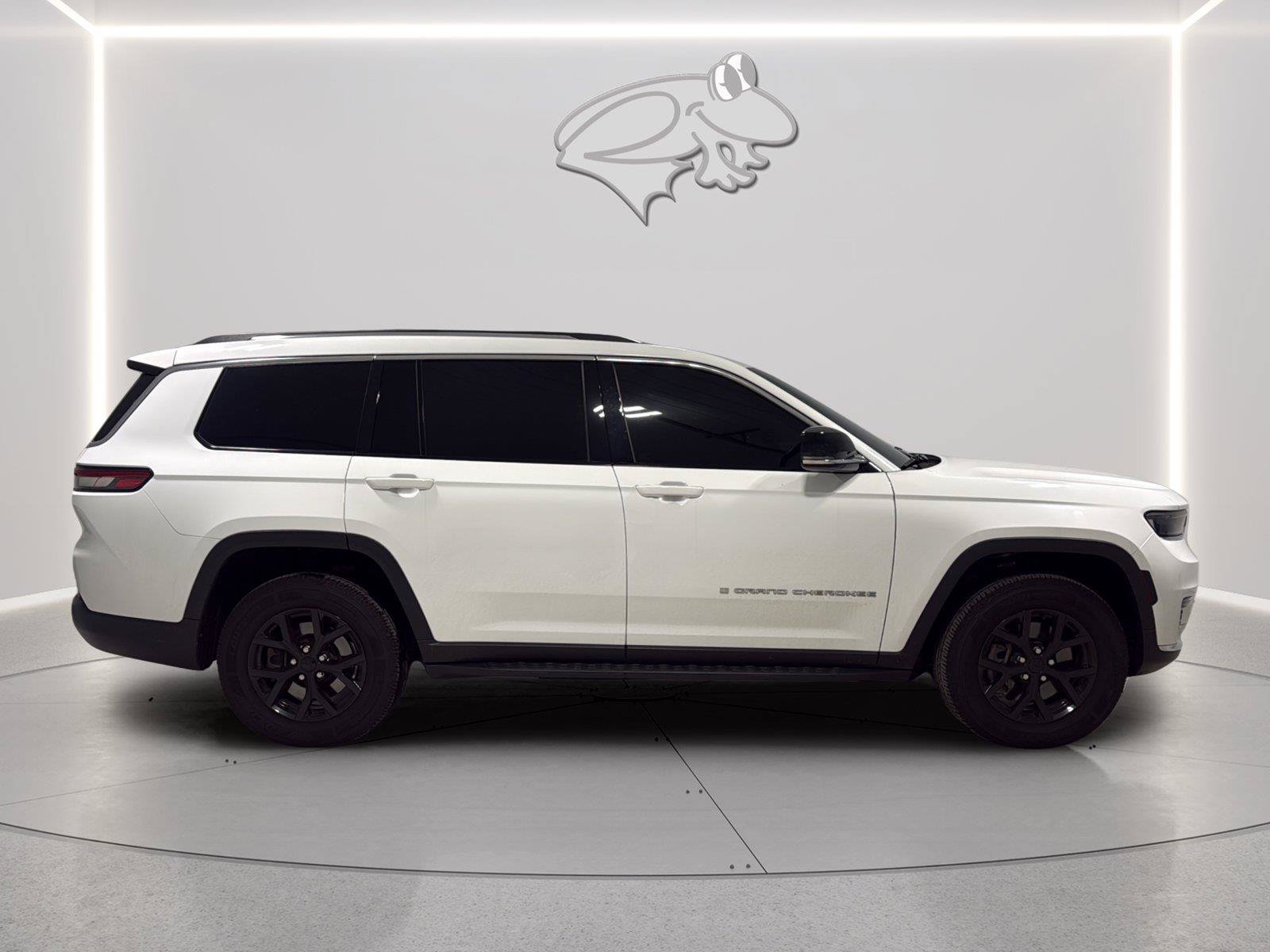 Used 2021 Jeep Grand Cherokee L Limited AWD/4WD image 7