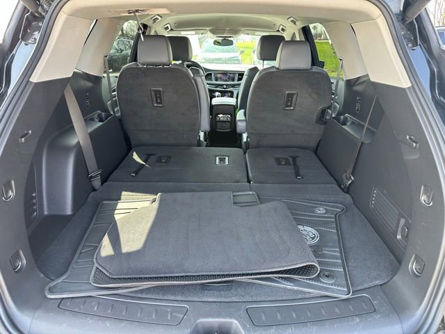Used 2021 Buick Enclave Essence AWD/4WD image 32