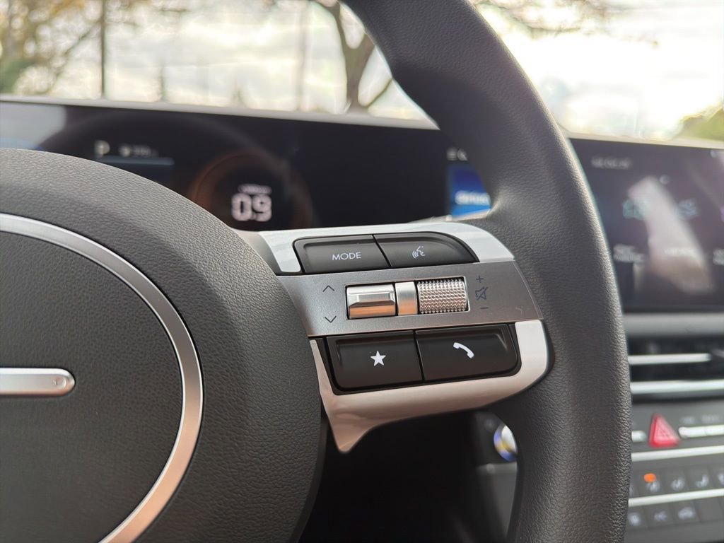 New 2026 Hyundai Tucson SE image 33