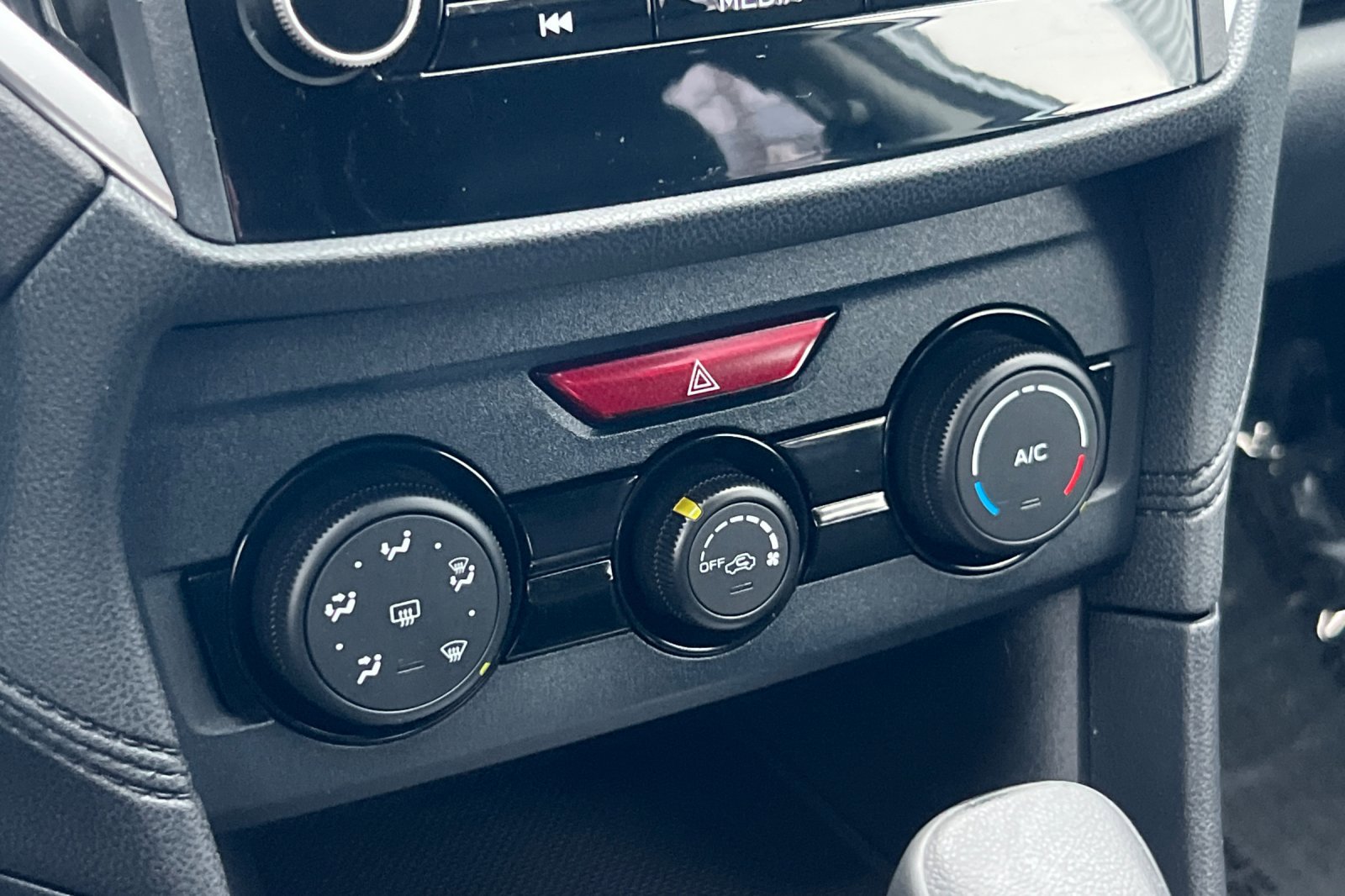 Used 2019 Subaru Crosstrek 2.0i w/ Eyesight System image 20