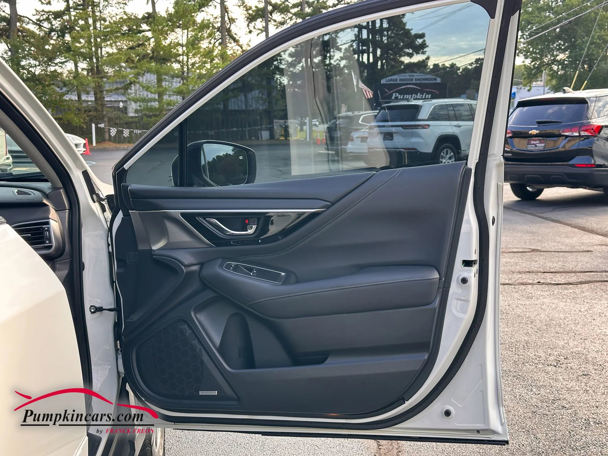 Used 2022 Subaru Outback Limited image 18