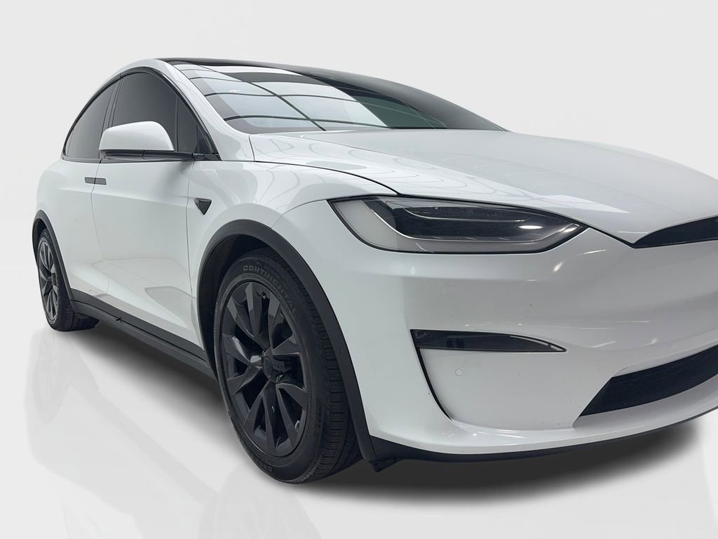 Used 2022 Tesla Model X Plaid image 4