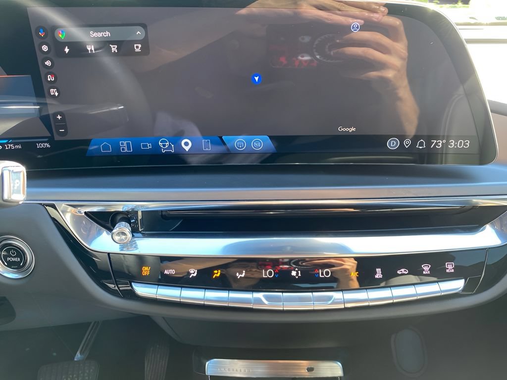 Used 2024 Cadillac Lyriq Tech w/ Driver Assist Package AWD/4WD image 22