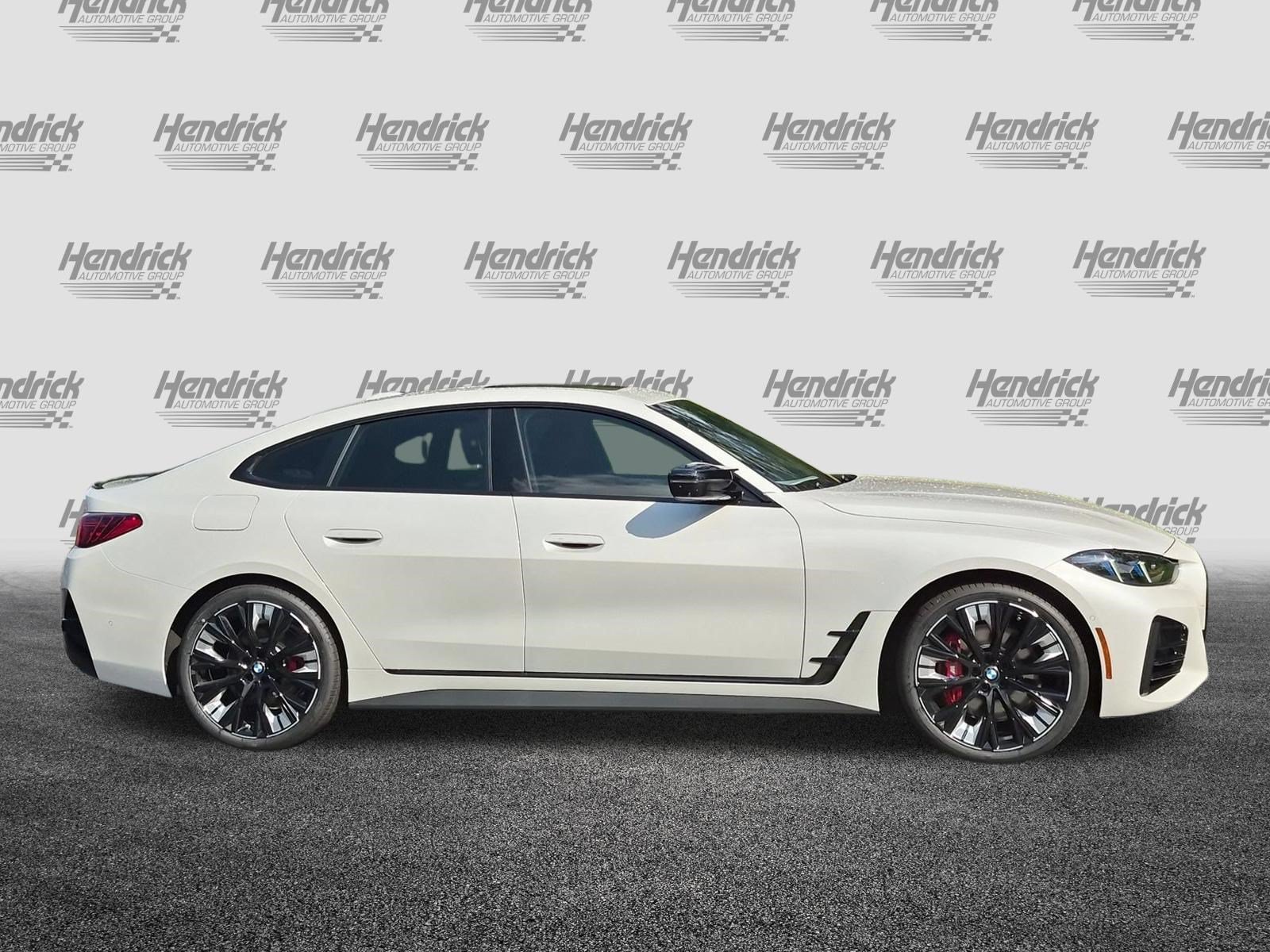 New 2026 BMW M440i w/ Premium Package RWD image 11