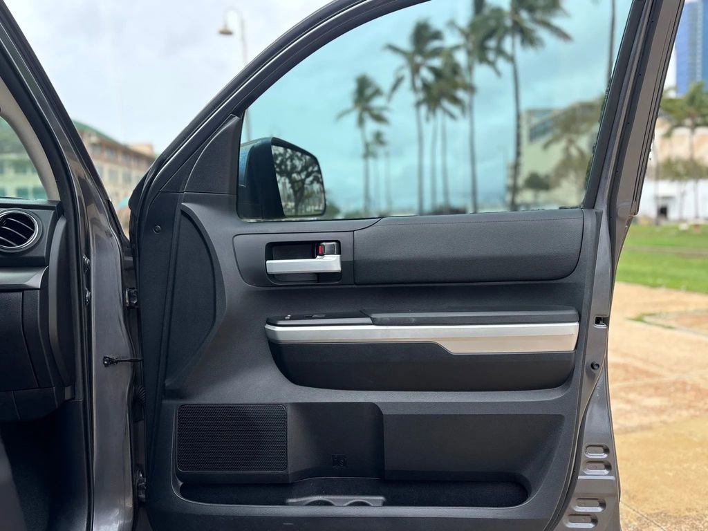 Used 2015 Toyota Tundra SR5 image 14