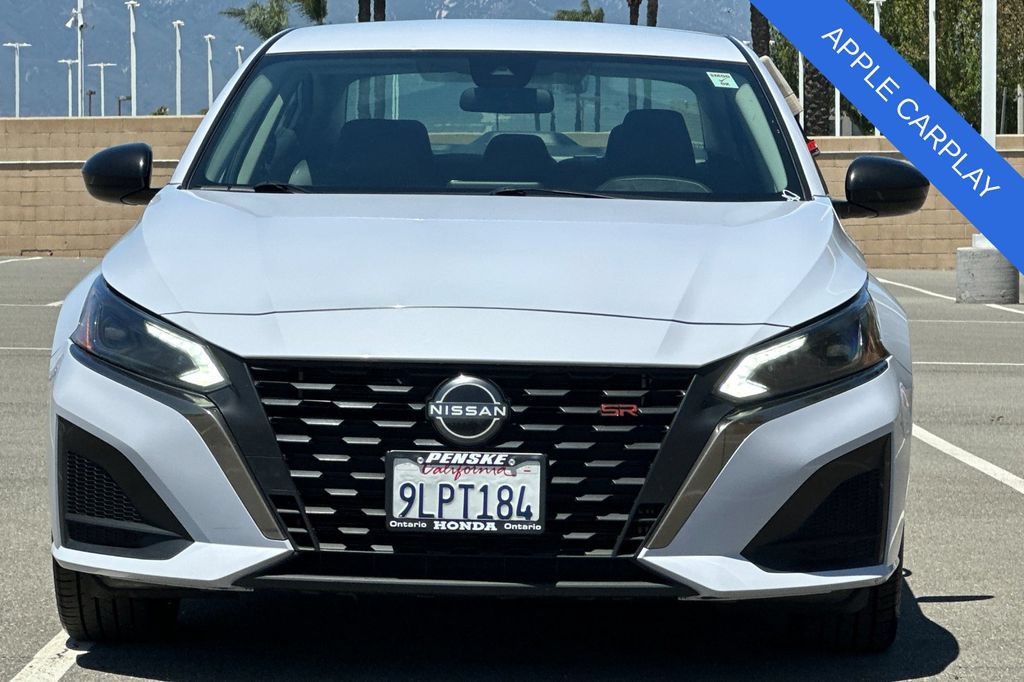 Used 2024 Nissan Altima 2.5 SR FWD image 9