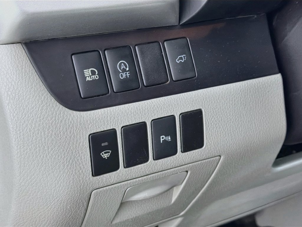 Used 2018 Toyota Highlander Limited AWD/4WD image 11