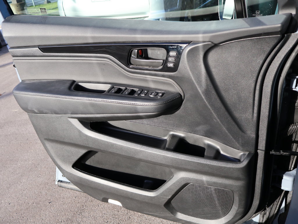 Certified 2025 Honda Odyssey Touring image 34