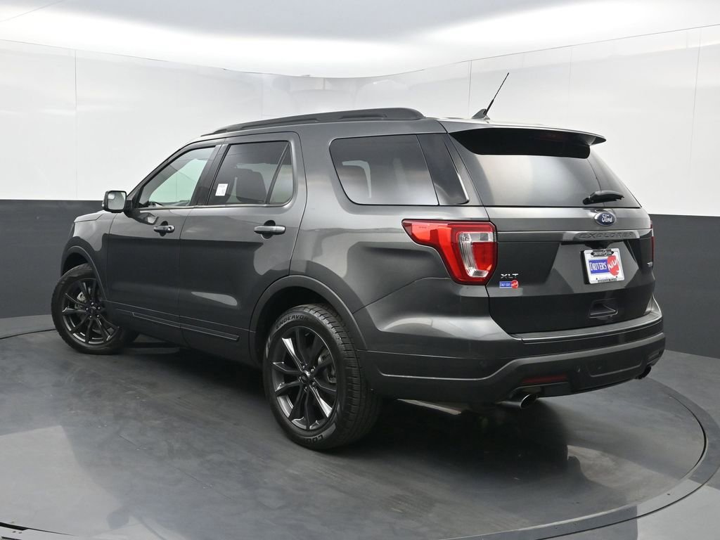Used 2018 Ford Explorer XLT w/ Equipment Group 202A image 21