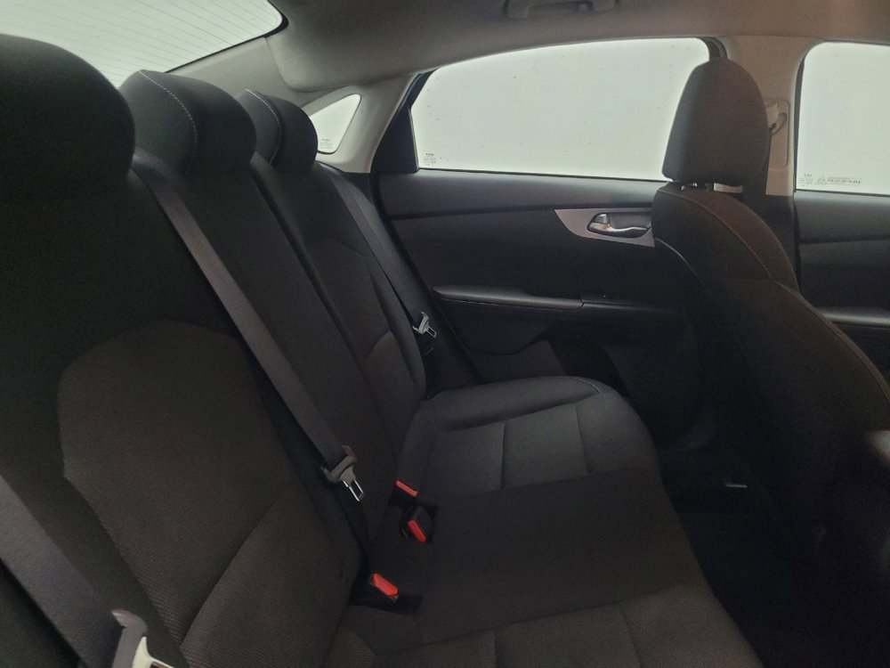 Used 2023 Kia Forte LXS image 19